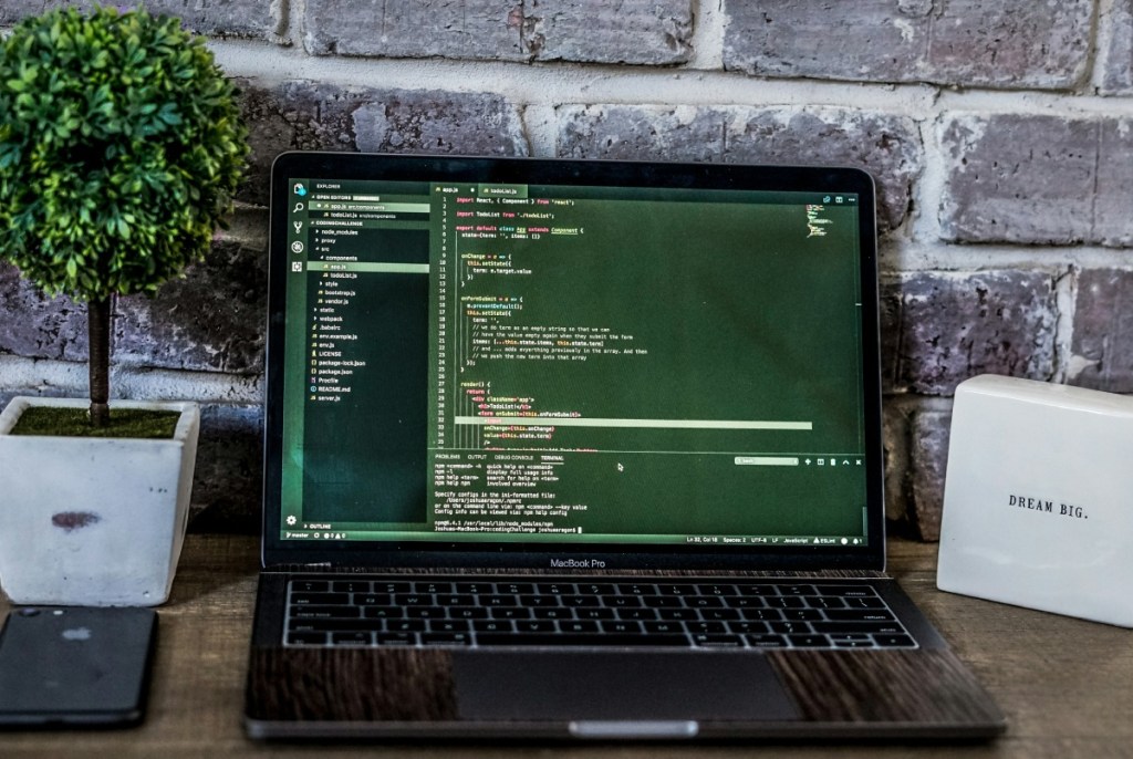 My Experience Studying in Uplift Code&nbsp;Camp